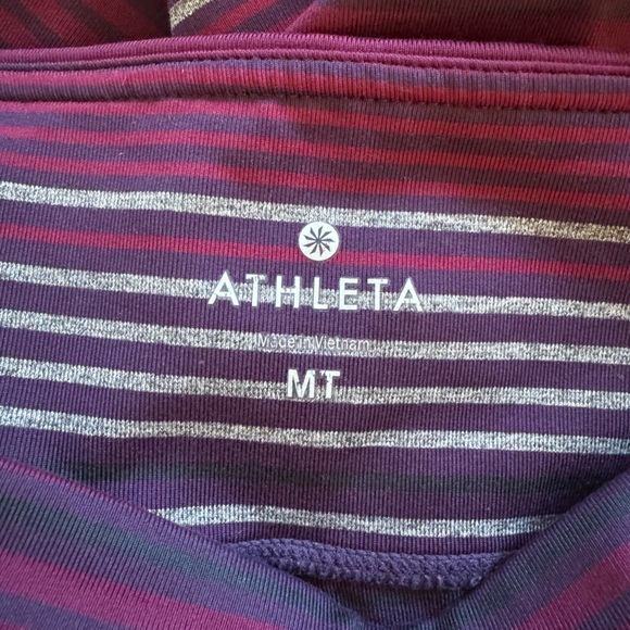 Athleta purple horizontal stripe athletic leggings ankle length~Medium Tall - Picture 4 of 5